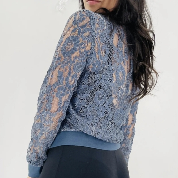 Zara Blue Lace Zip Up Jacket Floral Size Medium - Picture 2 of 8